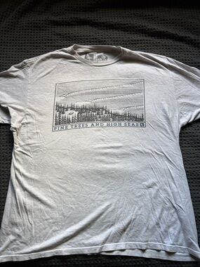 Pine Trees and High Seas Graphic Tee - Light Gray